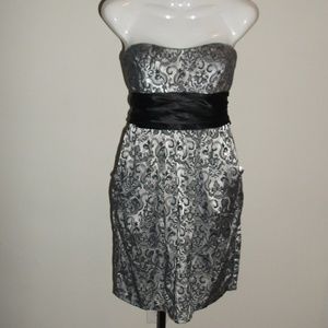 Speechless Strapless Dress Size: 9